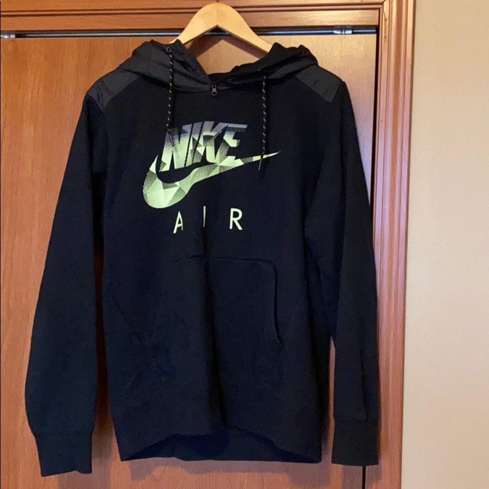 Nike sweatshirt